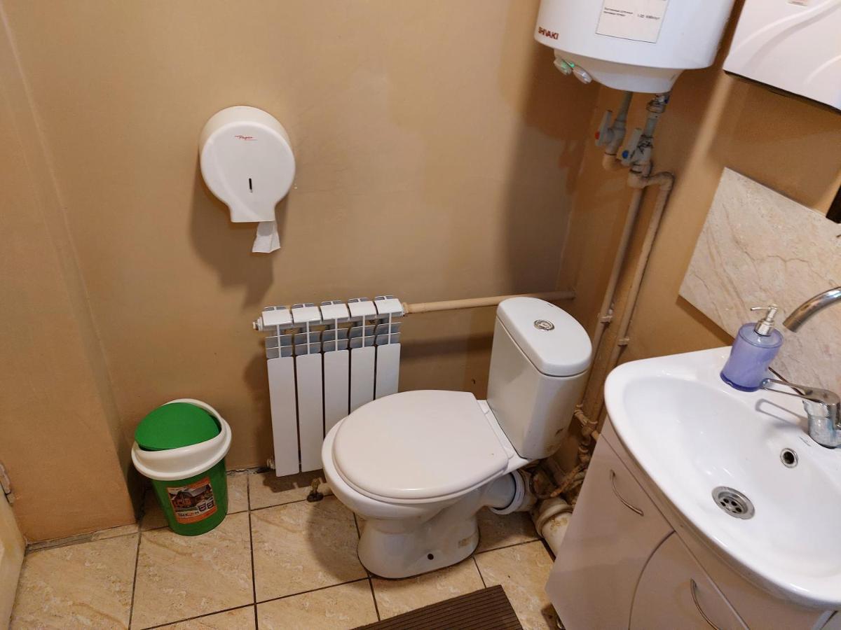 Konok Center Osh Hotel Kültér fotó